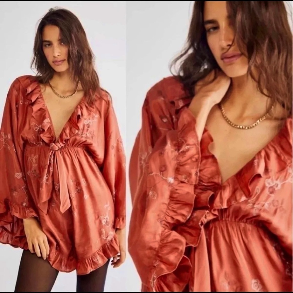 ✨SOLD OUT✨NWT Free People Rose Gold Hand-Embroidered Romper